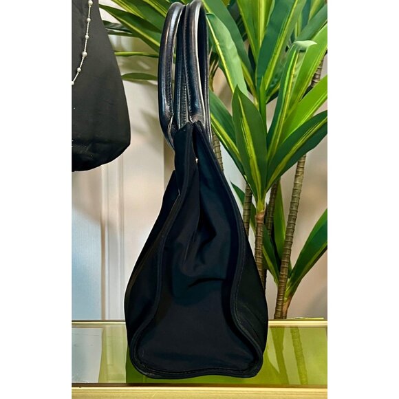 Tory Burch Black Nylon Tote Bag With Leather Handles & Studded Logo - Picture 4 of 10